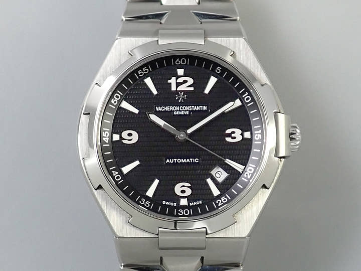 ヴァシュロンコンスタンタン オーヴァーシーズ Ref.47040/B01A-9094 ブラック文字盤 中古 0L498844