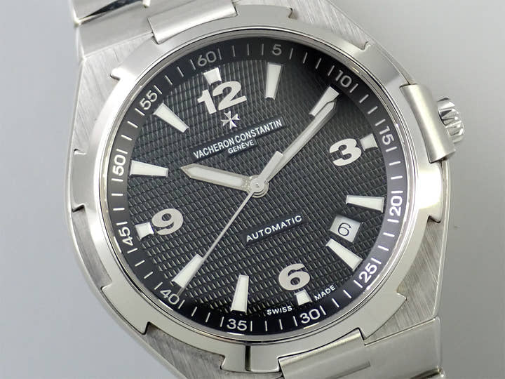 ヴァシュロンコンスタンタン オーヴァーシーズ Ref.47040/B01A-9094 ブラック文字盤 中古 0L498844