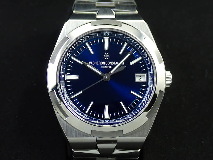 ヴァシュロンコンスタンタン オーヴァーシーズ Ref.4500V/110A-B128 ブルー文字盤 未使用 P689WRZS