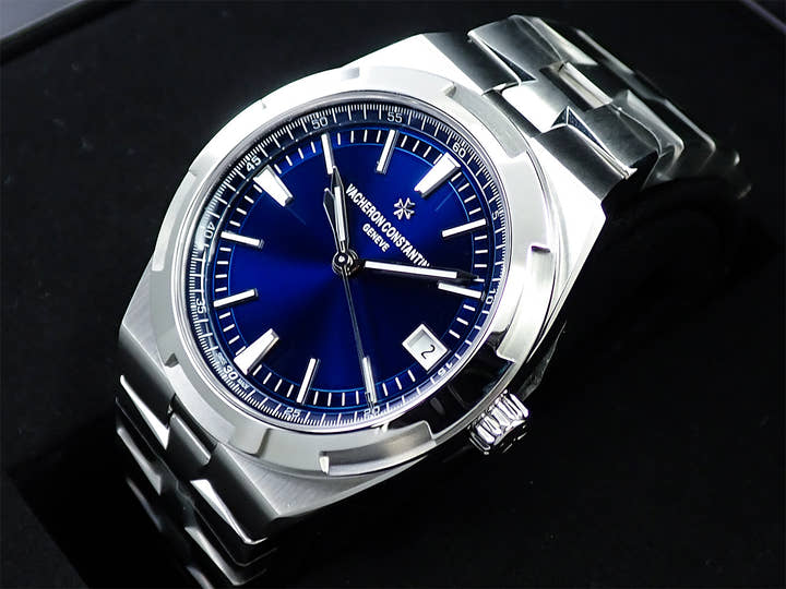 ヴァシュロンコンスタンタン オーヴァーシーズ Ref.4500V/110A-B128 ブルー文字盤 未使用 P689WRZS