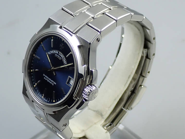 ヴァシュロンコンスタンタン オーヴァーシーズ Ref.42050/423A ブルー文字盤 中古 JLR9T228