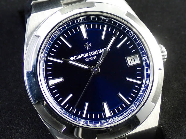 ヴァシュロンコンスタンタン オーヴァーシーズ Ref.4500V/110A-B128 ブルー文字盤 中古 955C2266