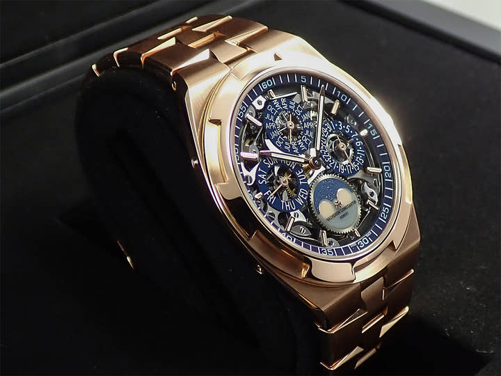 ヴァシュロンコンスタンタン オーヴァーシーズ エクストラフラット パーペチュアルカレンダー スケルトン Ref.4300V/120R-B642 スケルトン文字盤 未使用 657KMCZV