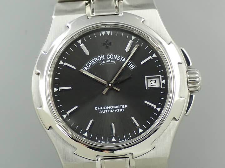 ヴァシュロンコンスタンタン オーヴァーシーズ Ref.42042/423A グレー文字盤 中古 4VU06003