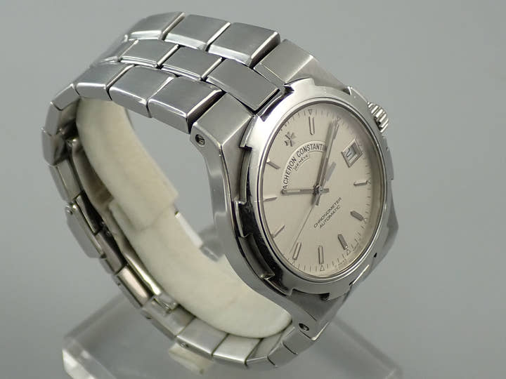 Vacheron Constantin Overseas Large