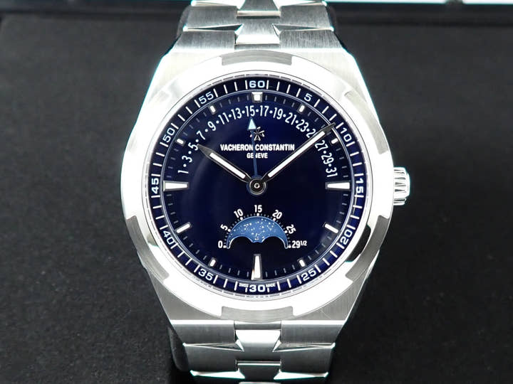 ヴァシュロンコンスタンタン オーヴァーシーズ ムーンフェイズ レトログラード デイト Ref.4000V/210A-B911 ブルー文字盤 美品 9JPJAJL4