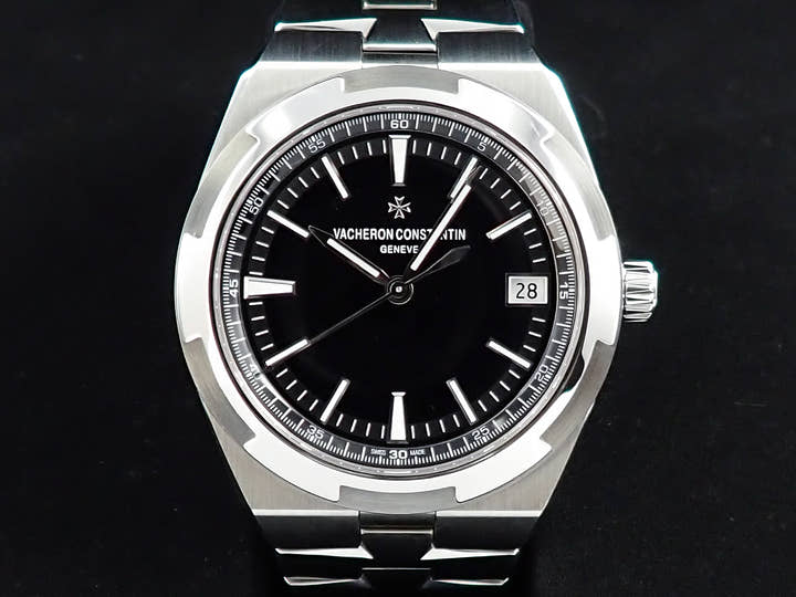 ヴァシュロンコンスタンタン オーヴァーシーズ Ref.4500V/110A-B483 ブラック文字盤 美中古 T1VJ6PUR