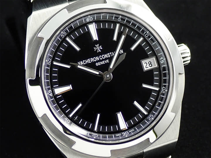 ヴァシュロンコンスタンタン オーヴァーシーズ Ref.4500V/110A-B483 ブラック文字盤 美中古 T1VJ6PUR