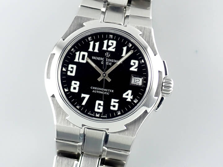 ヴァシュロンコンスタンタン オーヴァーシーズ ラージ Ref.42042/423A ブラック文字盤 中古 K8303862