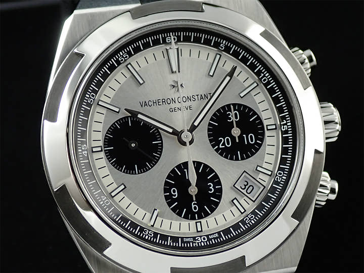 ヴァシュロンコンスタンタン オーヴァーシーズ クロノグラフ Ref.5500V/110A-B686 シルバー文字盤 極美品 T5JHT5RY