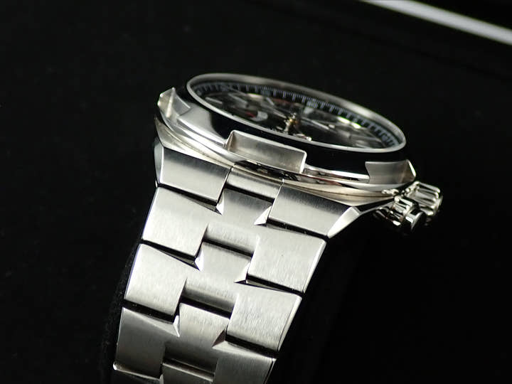 ヴァシュロンコンスタンタン オーヴァーシーズ デュアルタイム Ref.7900V/110A-B546 ブラック文字盤 美中古 JH017319