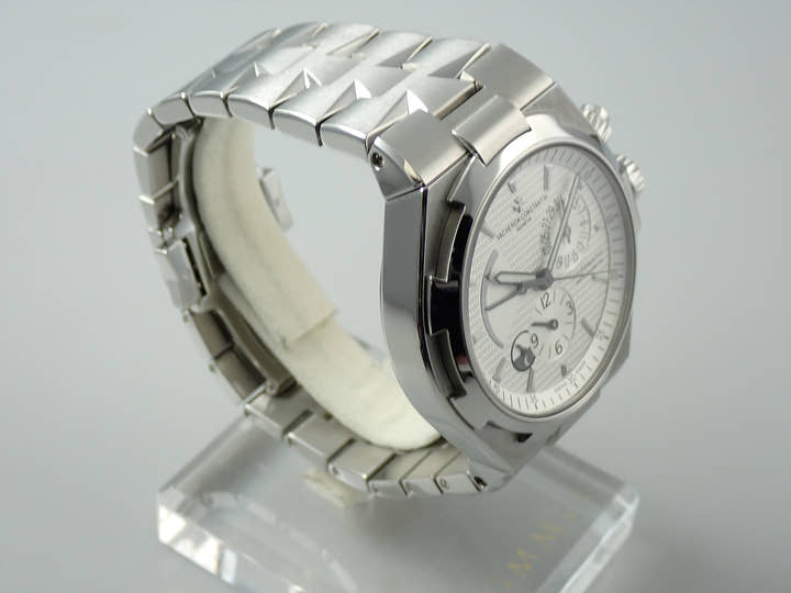 ヴァシュロンコンスタンタン オーヴァーシーズ デュアルタイム Ref.47450/B01A-9226 シルバー文字盤 中古 F3HRAHYF