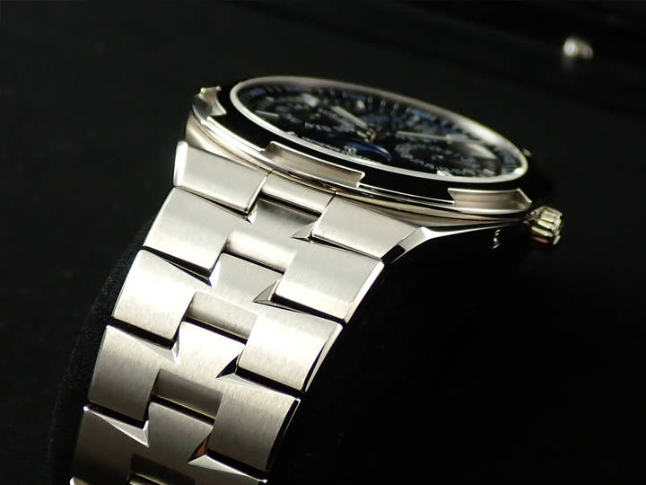 ヴァシュロンコンスタンタン オーヴァーシーズ エクストラフラット パーペチュアルカレンダー Ref.4300V/120G-B945 ブルー文字盤 美品 JK997674