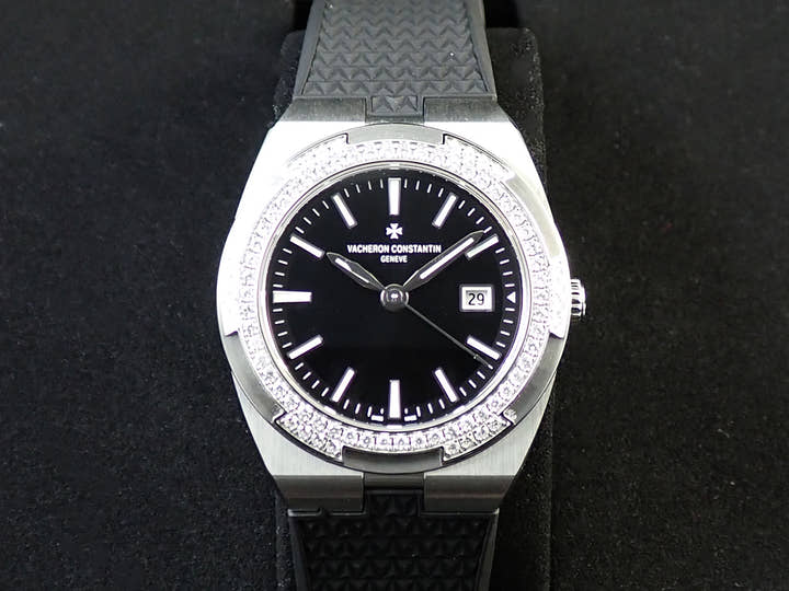 ヴァシュロンコンスタンタン オーヴァーシーズ クォーツ Ref.1205V/100A-B591 ブラック文字盤 未使用 C7577THJ