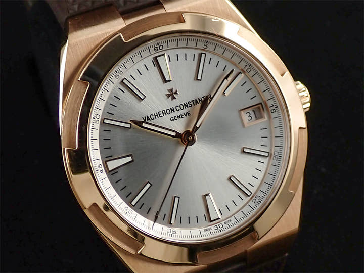 ヴァシュロンコンスタンタン オーヴァーシーズ オートマティック Ref.4500V/000R-B127 シルバー文字盤 中古 2TTZPYMS