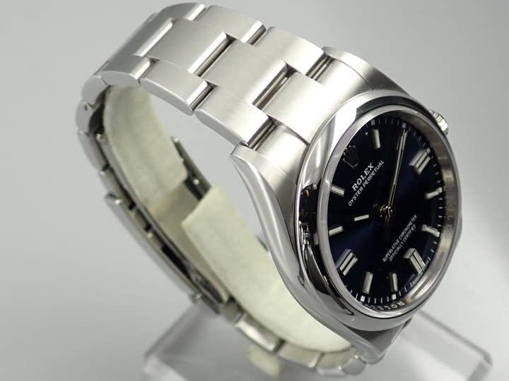 Rolex Oyster Perpetual 36 Ref. 126000 Stainless Steel Bright Blue Dial