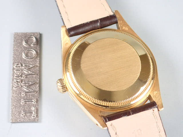 ロレックス オイスターパーペチュアルデイト Ref.15038 シャンパン文字盤 中古 oyster-perpetual-11