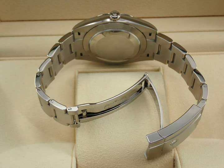 ロレックス オイスターパーペチュアル41 Ref.124300 ステンレススチール コーラルレッド文字盤
