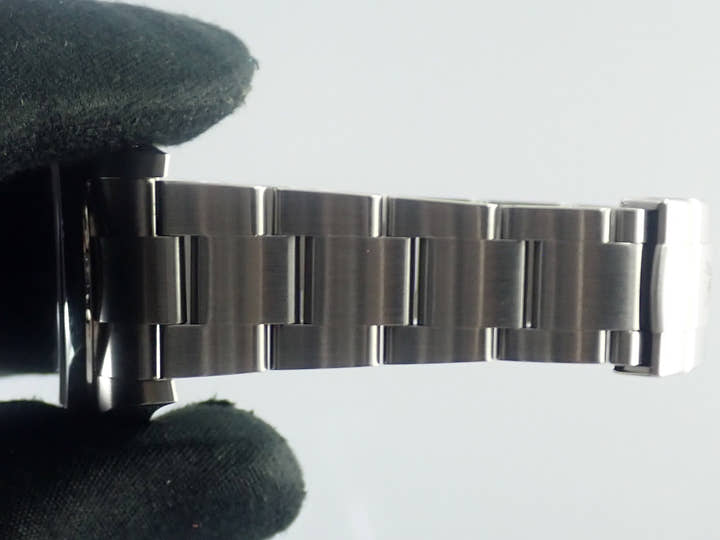 ロレックス オイスターパーペチュアル34 Ref.124200 ステンレススチール シルバー文字盤