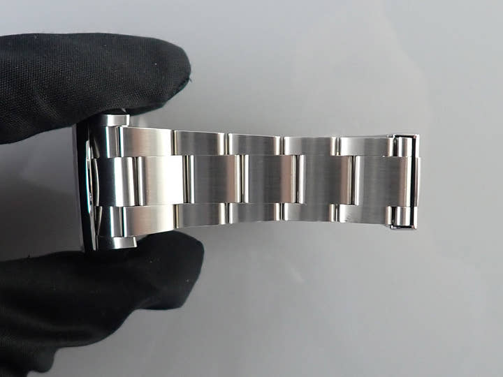 ロレックス オイスターパーペチュアル36 Ref.126000 ステンレススチール イエロー文字盤