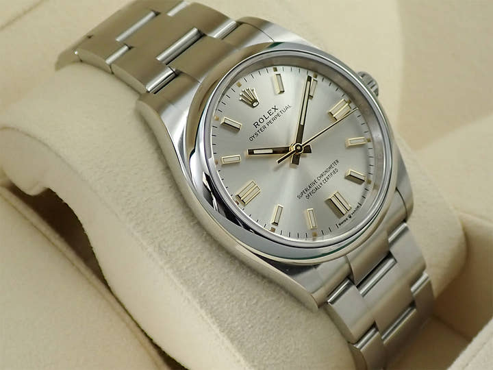 ロレックス オイスターパーペチュアル36 Ref.126000 ステンレススチール シルバー文字盤