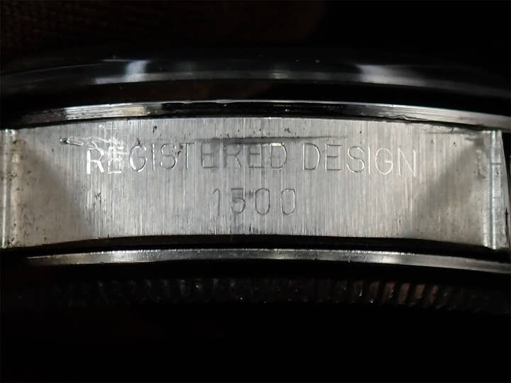 ロレックス オイスターパーペチュアル デイト Ref.1500 ステンレススチール トロピカルミラー文字盤 中古 8295LP4S