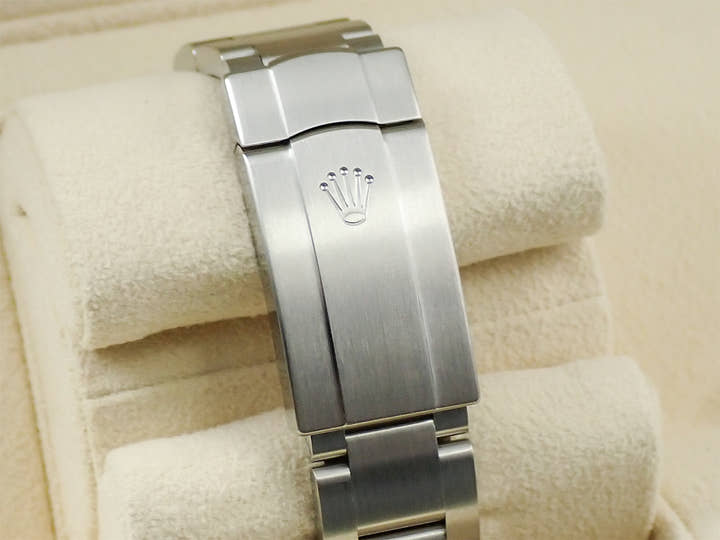 ロレックス オイスターパーペチュアル34 Ref.124200 ステンレススチール シルバー文字盤