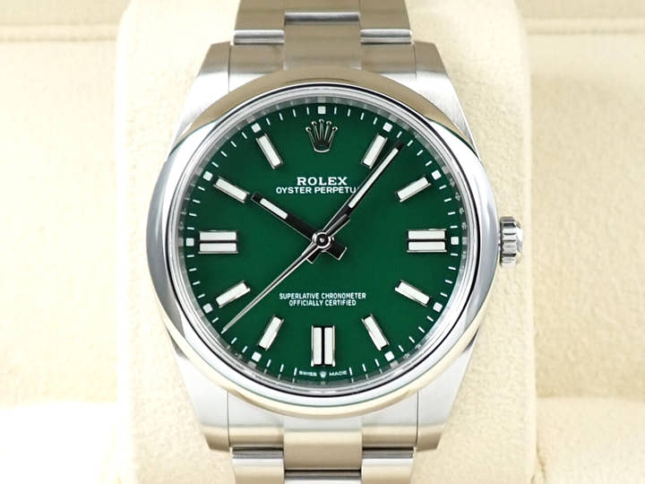 ロレックス オイスターパーペチュアル41 Ref.124300 ステンレススチール グリーン文字盤
