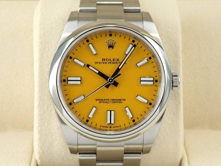 ロレックス オイスターパーペチュアル41 Ref.124300 ステンレススチール イエロー文字盤