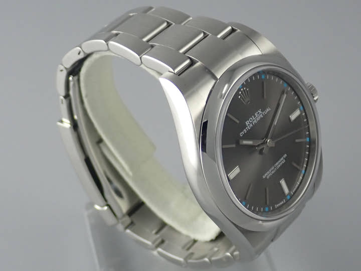 ロレックス オイスターパーペチュアル Ref.114300 ダークロジウム文字盤 極美品 oyster-perpetual-41