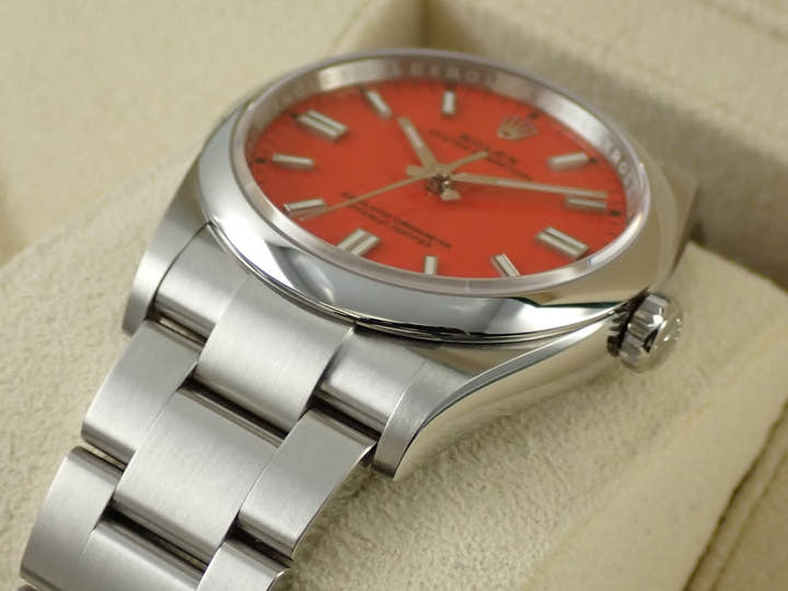 ロレックス オイスターパーペチュアル36 Ref.126000 ステンレススチール コーラルレッド文字盤