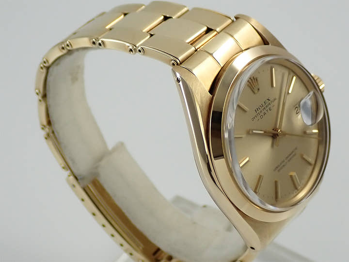 ロレックス オイスターパーペチュアル デイト Ref.1500 イエローゴールド シャンパン文字盤