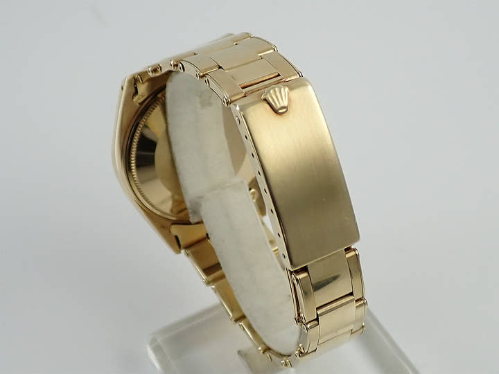 ロレックス オイスターパーペチュアル デイト Ref.1500 イエローゴールド シャンパン文字盤