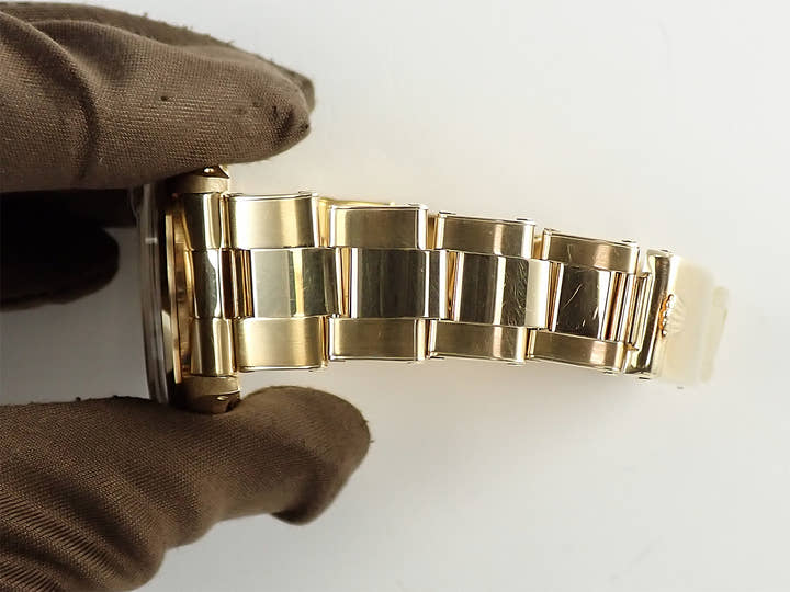 ロレックス オイスターパーペチュアル デイト Ref.1500 イエローゴールド シャンパン文字盤