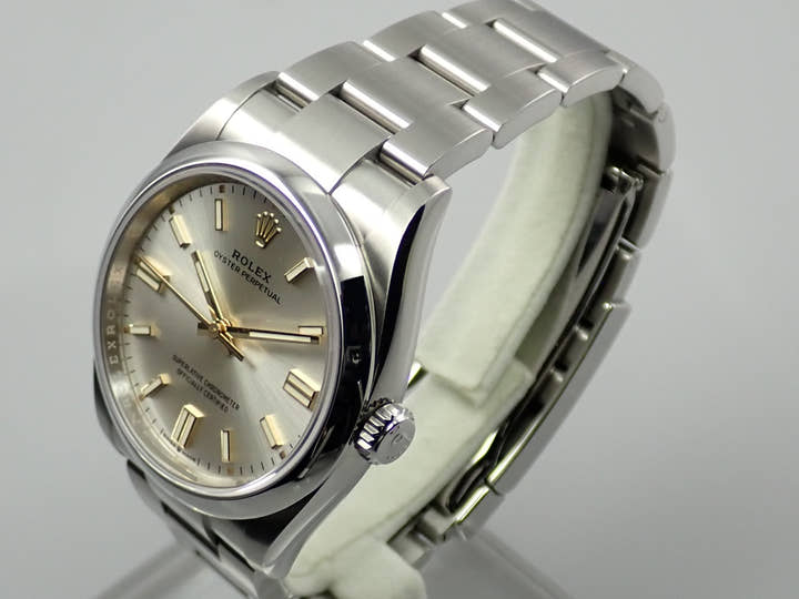 ロレックス オイスターパーペチュアル36 Ref.126000 シルバー文字盤 美品 oyster-perpetual-97