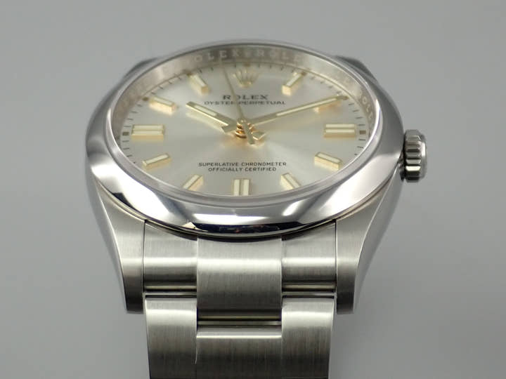 ロレックス オイスターパーペチュアル36 Ref.126000 シルバー文字盤 美品 oyster-perpetual-97