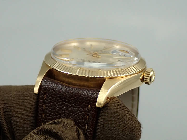 ロレックス オイスターパーペチュアル デイト Ref.1503/8 イエローゴールド シルバー文字盤