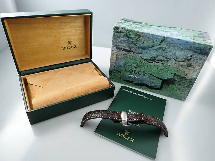 ロレックス オイスターパーペチュアル デイト Ref.1501 ステンレススチール トロピカルミラー文字盤