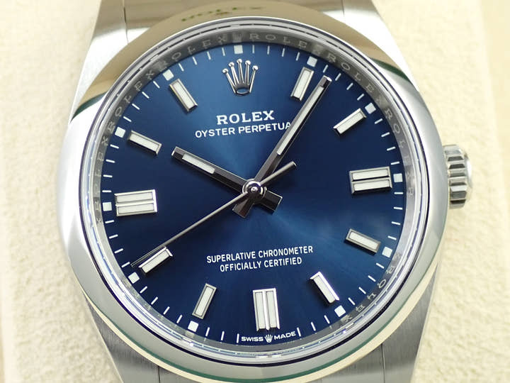 ロレックス オイスターパーペチュアル36 Ref.126000 ステンレススチール ブライトブルー文字盤