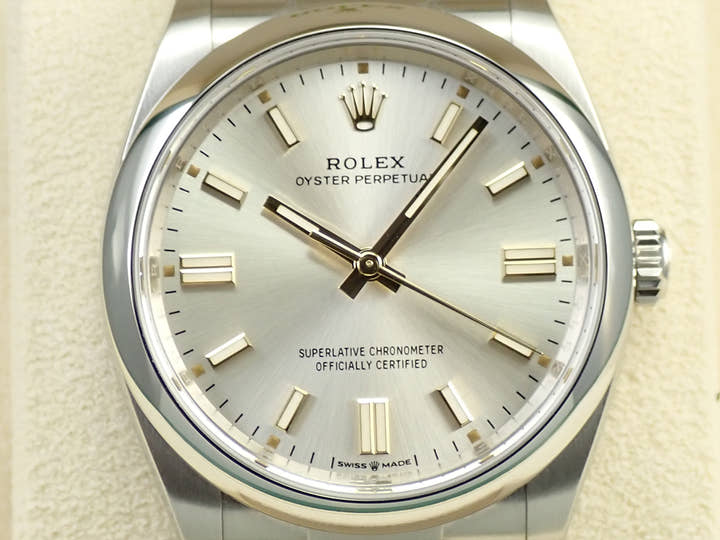 ロレックス オイスターパーペチュアル36 Ref.126000 ステンレススチール シルバー文字盤
