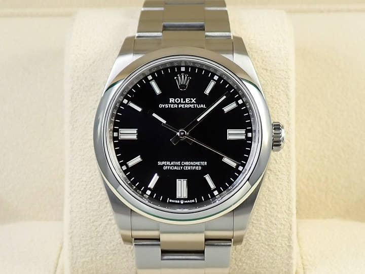 ロレックス オイスターパーペチュアル36 Ref.126000 ステンレススチール ブラック文字盤