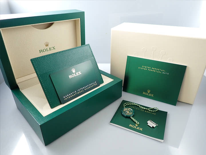ロレックス オイスターパーペチュアル36 Ref.126000 ステンレススチール グリーン文字盤