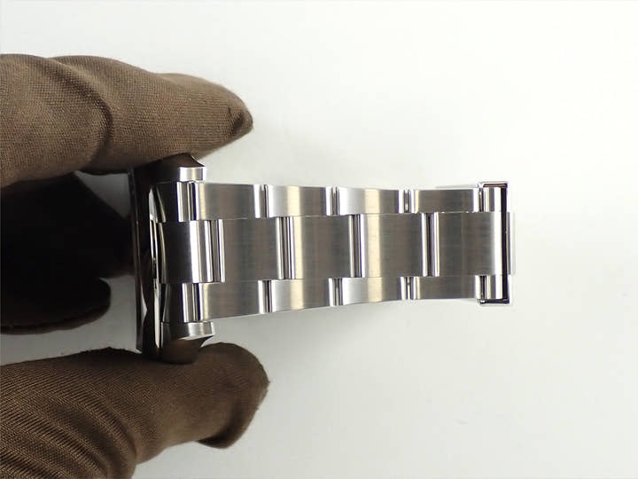 ロレックス オイスターパーペチュアル36 Ref.126000 ステンレススチール コーラルレッド文字盤
