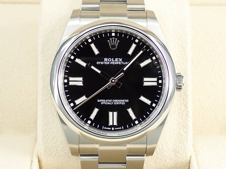 Rolex Oyster Perpetual 41 Ref. 124300 Stainless Steel Bright Black Dial
