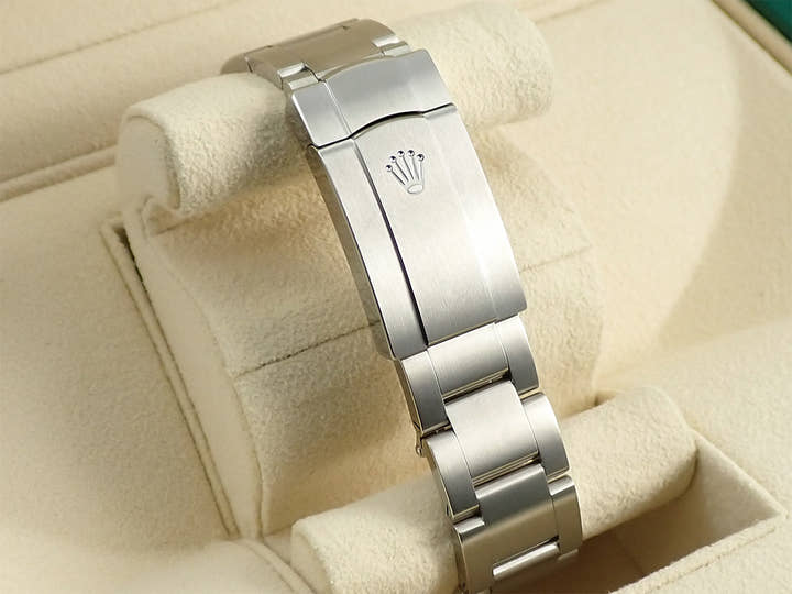 Rolex Oyster Perpetual 41 Ref. 124300 Stainless Steel Bright Black Dial