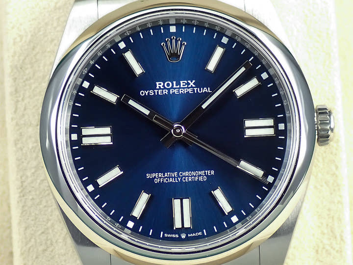 ロレックス オイスターパーペチュアル41 Ref.124300 ステンレススチール ブライトブルー文字盤