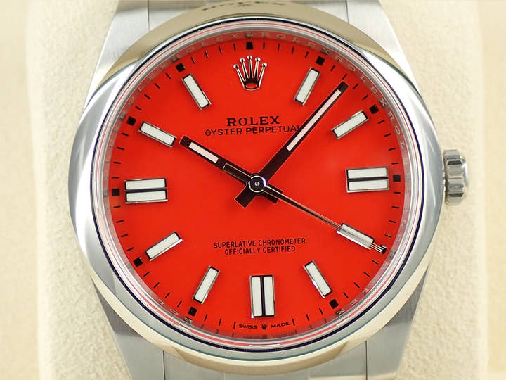 ロレックス オイスターパーペチュアル41 Ref.124300 ステンレススチール コーラルレッド文字盤
