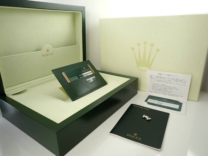 ロレックス デイデイト パールマスター Ref.18946A プラチナ アイスブルー文字盤