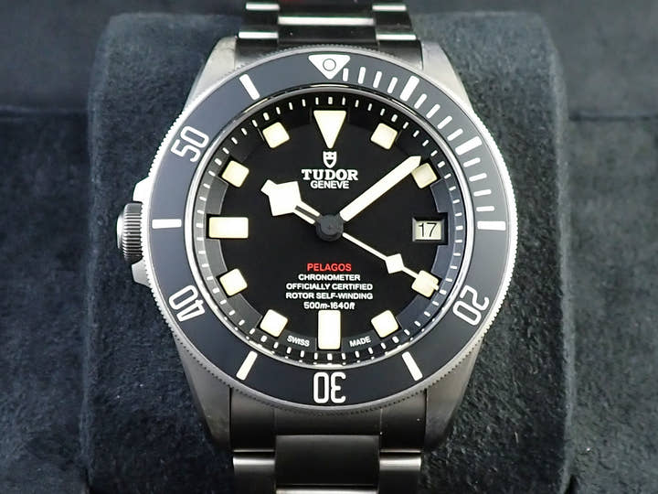 チューダー(チュードル) ぺラゴス LHD レフトハンドドライブ Ref.25610TNL ブラック文字盤 中古 K0U31786