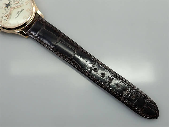 パテックフィリップ パーペチュアルカレンダー Ref.5327R-001 ローズゴールド アイボリー文字盤